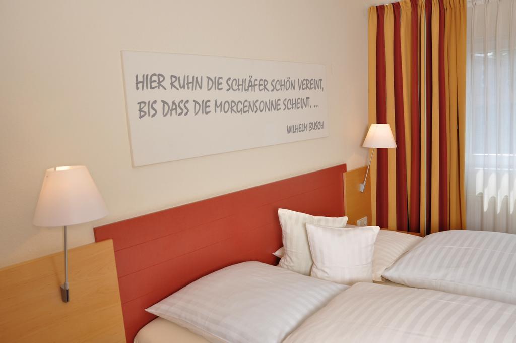 Romantik Hotel Schmiedegasthaus Gehrke Bad Nenndorf Eksteriør bilde